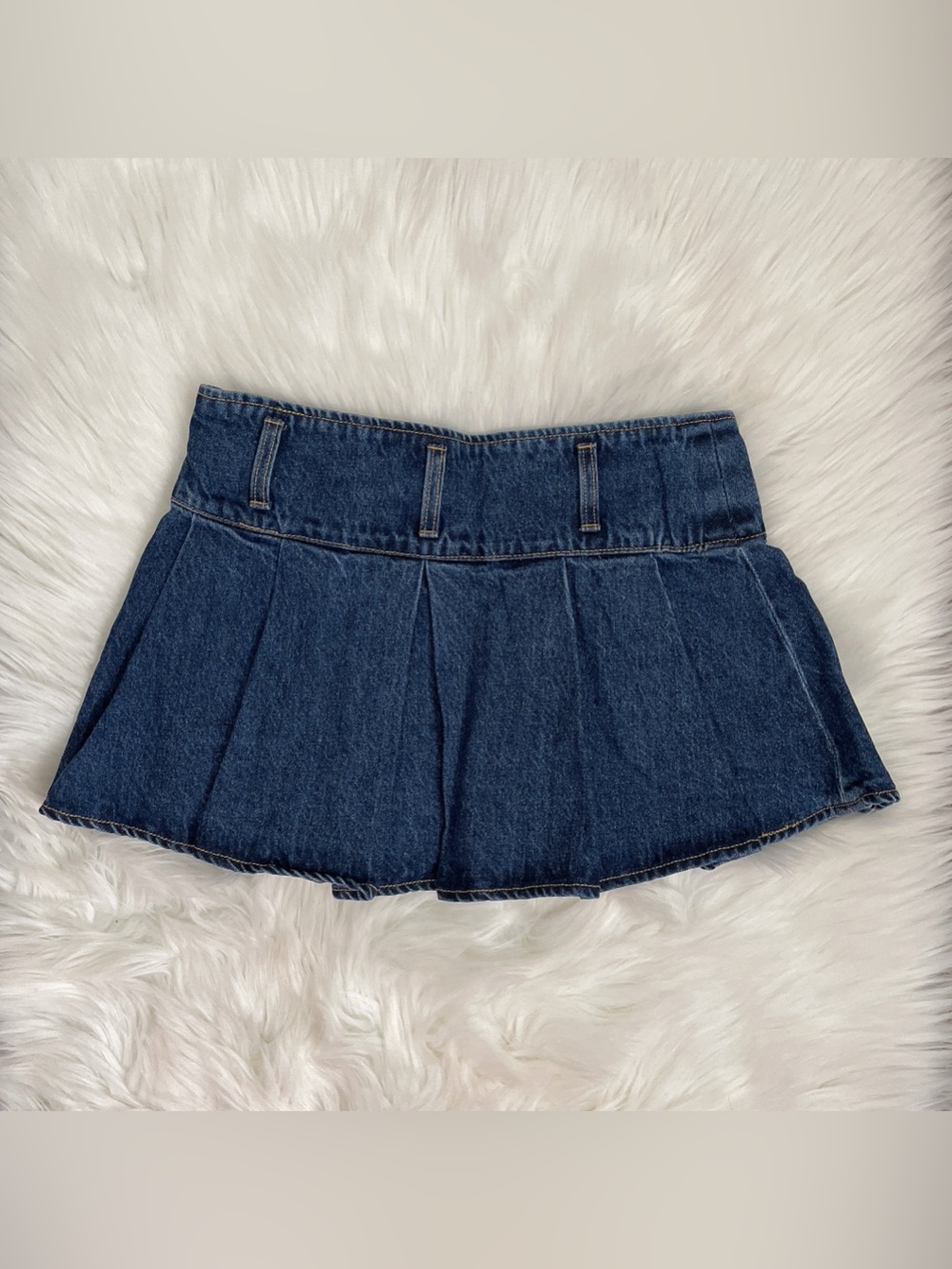 Forever 21 Micro Mini Dark Blue Denim Pleated Skirt